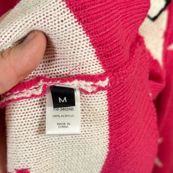 Judith March • Hot Pink MAMA Chenille Patch Star Varsity Oversized Sweater  Sz M - Picture 7 of 9